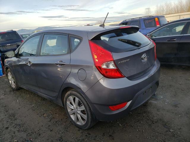 KMHCU5AEXDU131116 - 2013 HYUNDAI ACCENT GLS CHARCOAL photo 2