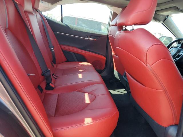 4T1B61HK4KU780739 - 2019 TOYOTA CAMRY XSE 石墨色 照片 10