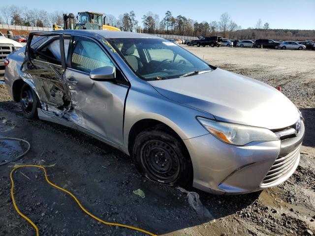4T4BF1FK8FR507298 - 2015 TOYOTA CAMRY LE SILVER photo 4