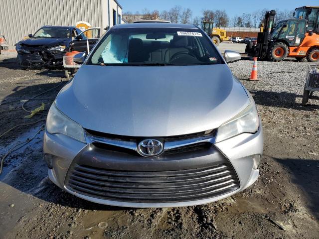 4T4BF1FK8FR507298 - 2015 TOYOTA CAMRY LE SILVER photo 5