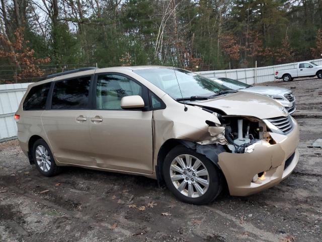 5TDDK3DC4CS047549 - 2012 TOYOTA SIENNA XLE TAN photo 4