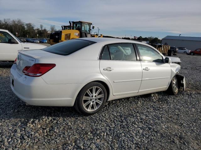 4T1BK36B17U234000 - 2007 TOYOTA AVALON XL WHITE photo 3