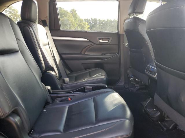 5TDJZRFHXKS963337 - 2019 TOYOTA HIGHLANDER SE 黑色 照片 11