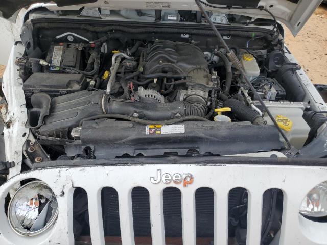 1C4BJWEG9DL646107 - 2013 JEEP WRANGLER UNLIMITED SAHARA WHITE photo 12