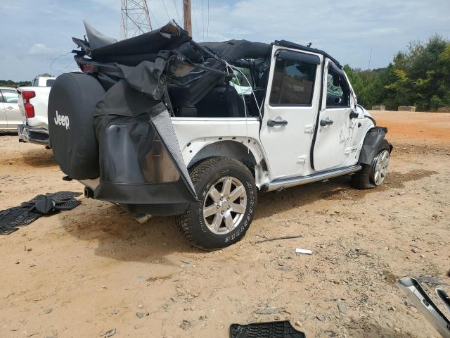 1C4BJWEG9DL646107 - 2013 JEEP WRANGLER UNLIMITED SAHARA WHITE photo 3