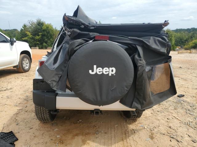 1C4BJWEG9DL646107 - 2013 JEEP WRANGLER UNLIMITED SAHARA WHITE photo 6