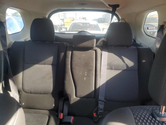 JA4AD2A39GZ000379 - 2016 MITSUBISHI OUTLANDER ES WHITE photo 10