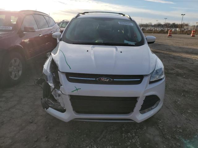 1FMCU9G98DUD00440 - 2013 FORD ESCAPE SE WHITE photo 5