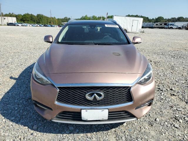 SJKCH5CP6JA044072 - 2018 INFINITI QX30 BASE PINK photo 5