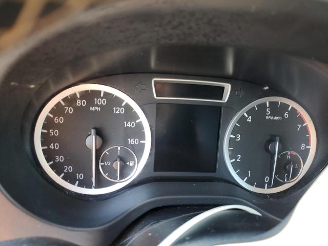 SJKCH5CP6JA044072 - 2018 INFINITI QX30 BASE PINK photo 9