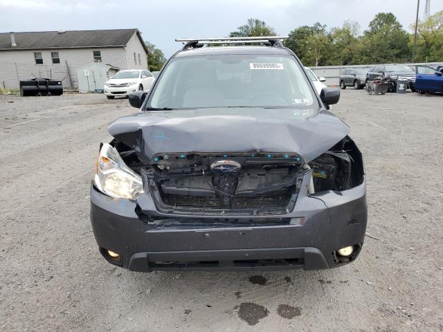 JF2SJAFC9GH564949 - 2016 SUBARU FORESTER 2.5I PREMIUM 灰色 照片 5