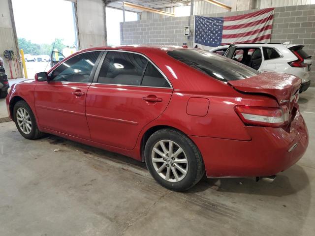 4T1BK3EKXAU108145 - 2010 TOYOTA CAMRY SE RED photo 2