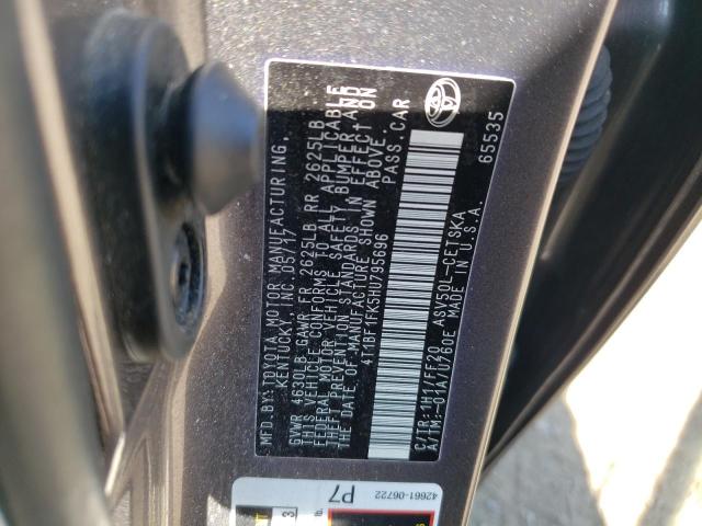 4T1BF1FK5HU795696 - 2017 TOYOTA CAMRY LE GRAY photo 12
