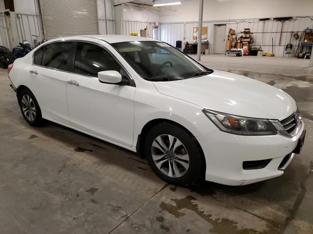 1HGCR2F33DA104936 - 2013 HONDA ACCORD LX 白色 照片 4