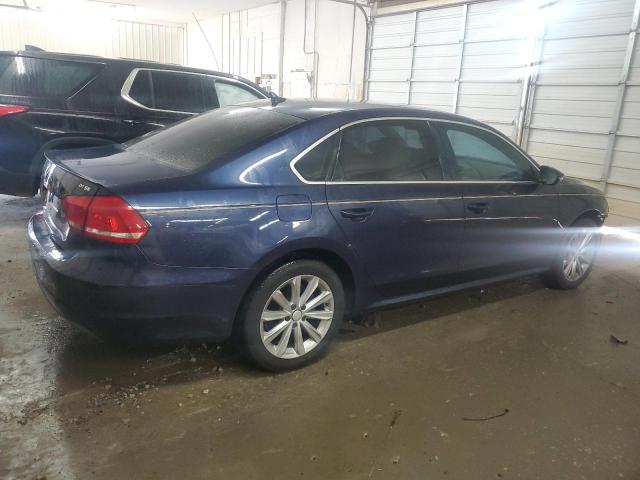 1VWBN7A38CC074391 - 2012 VOLKSWAGEN PASSAT SE BLUE photo 3