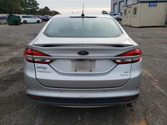 3FA6P0HDXJR195559 - 2018 FORD FUSION SE SILVER photo 6