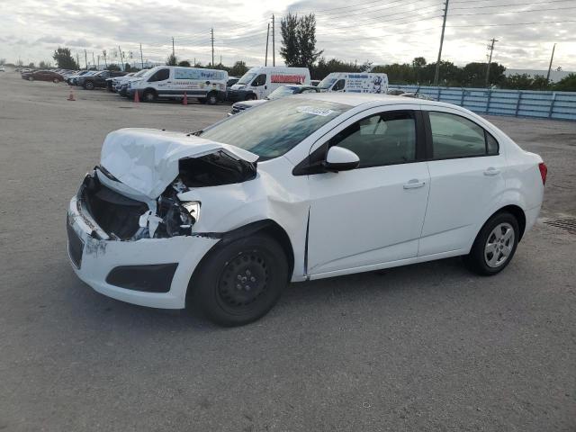 1G1JA5SH2F4180738 - 2015 CHEVROLET SONIC LS WHITE photo 1