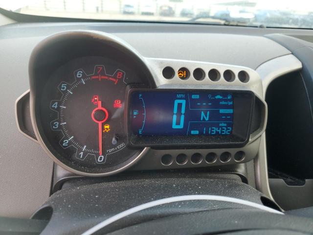 1G1JA5SH2F4180738 - 2015 CHEVROLET SONIC LS WHITE photo 9