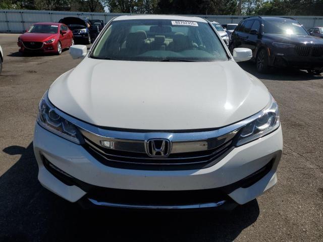 1HGCR2F8XGA036327 - 2016 HONDA ACCORD EXL WHITE photo 5