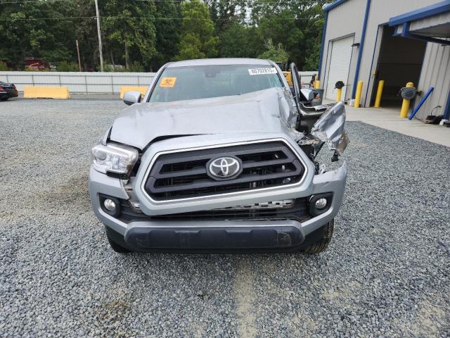 3TMAZ5CN3NM194624 - 2022 TOYOTA TACOMA DOUBLE CAB 银色 照片 5