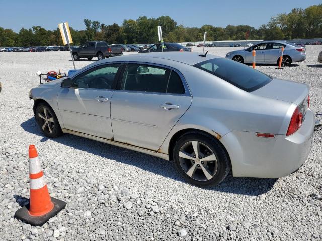 1G1ZC5E11BF340599 - 2011 CHEVROLET MALIBU 1LT Gümüş foto 2