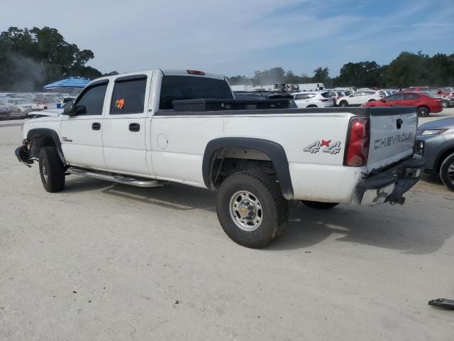 1GCHK23D17F149547 - 2007 CHEVROLET SILVERADO K2500 HEAVY DUTY WHITE photo 2