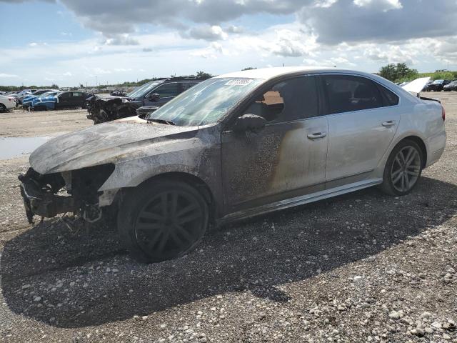 2017 VOLKSWAGEN PASSAT R-LINE, 