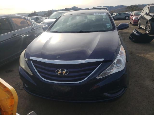 5NPEB4AC6BH129642 - 2011 HYUNDAI SONATA GLS BLUE photo 5