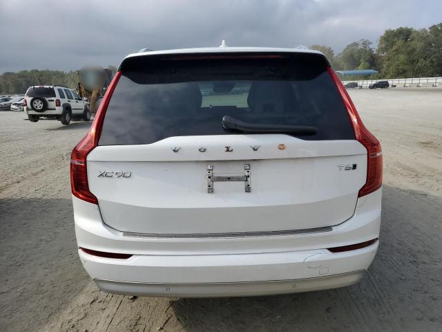 YV4A22PKXN1782789 - 2022 VOLVO XC90 T6 MOMENTUM WHITE photo 6