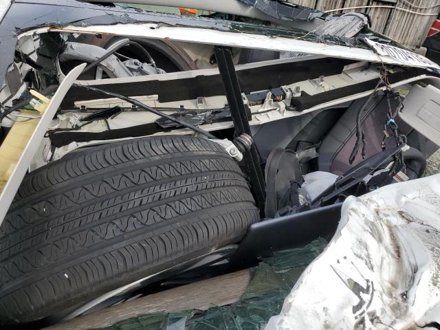 5YJ3E1EA4PF551663 - 2023 TESLA MODEL 3 Սպիտակ լուսանկար 12