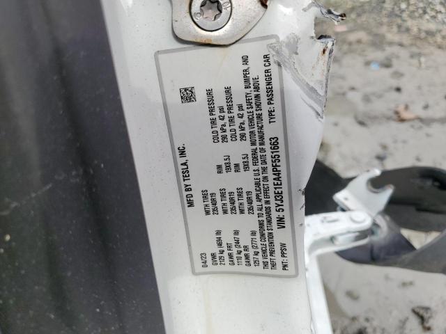 5YJ3E1EA4PF551663 - 2023 TESLA MODEL 3 Սպիտակ լուսանկար 13