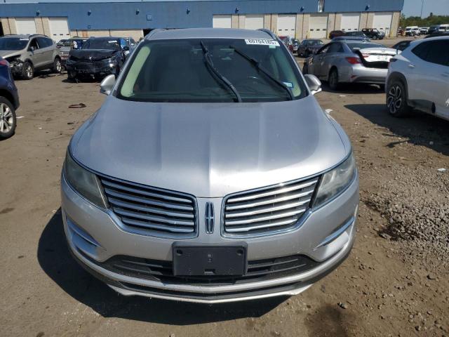 5LMCJ2C92JUL29544 - 2018 LINCOLN MKC SELECT SILVER photo 5