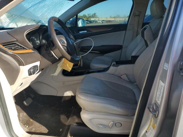 5LMCJ2C92JUL29544 - 2018 LINCOLN MKC SELECT SILVER photo 7