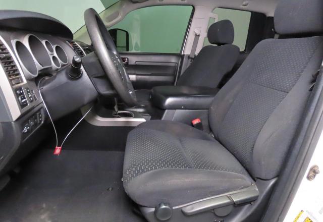 5TFUY5F18DX316217 - 2013 TOYOTA TUNDRA DOUBLE CAB SR5 WHITE photo 9