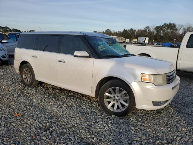 2FMGK5CC9BBD12486 - 2011 FORD FLEX SEL WHITE photo 4