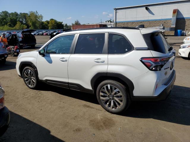 JF2SLDTC3SH540154 - 2025 SUBARU FORESTER TOURING WHITE photo 2