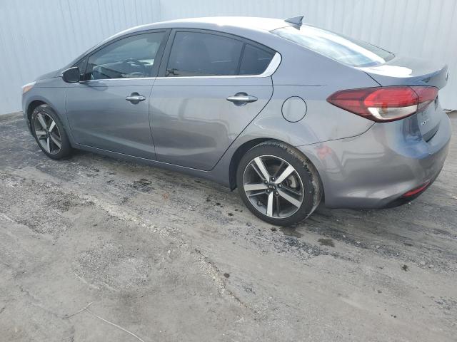 3KPFL4A87JE221018 - 2018 KIA FORTE EX GRAY photo 2