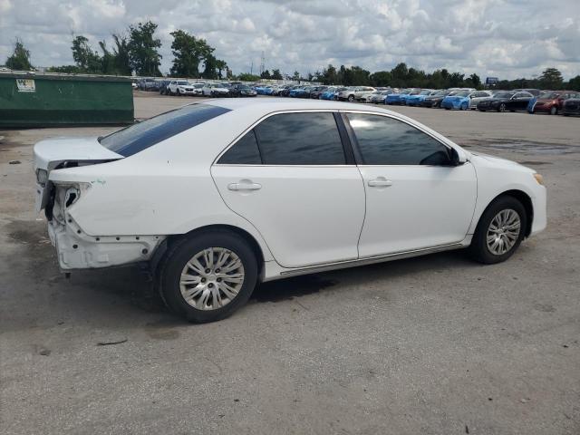 4T1BF1FKXCU574801 - 2012 TOYOTA CAMRY BASE 白色 照片 3