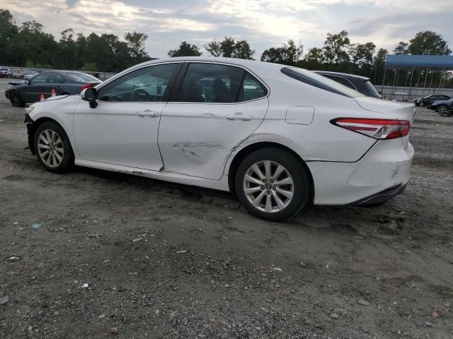 4T1B11HK8JU073382 - 2018 TOYOTA CAMRY L 白色 照片 2