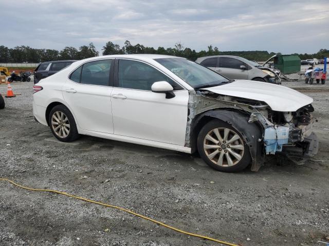 4T1B11HK8JU073382 - 2018 TOYOTA CAMRY L 白色 照片 4