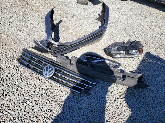 1VWBT7A38HC063470 - 2017 VOLKSWAGEN PASSAT SE ნაცრისფერი ფოტო 12