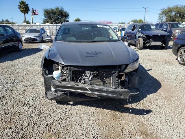 1VWBT7A38HC063470 - 2017 VOLKSWAGEN PASSAT SE ნაცრისფერი ფოტო 5