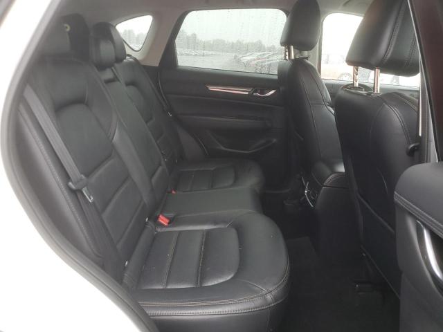JM3KFBDL9H0201017 - 2017 MAZDA CX-5 GRAND TOURING WHITE photo 11
