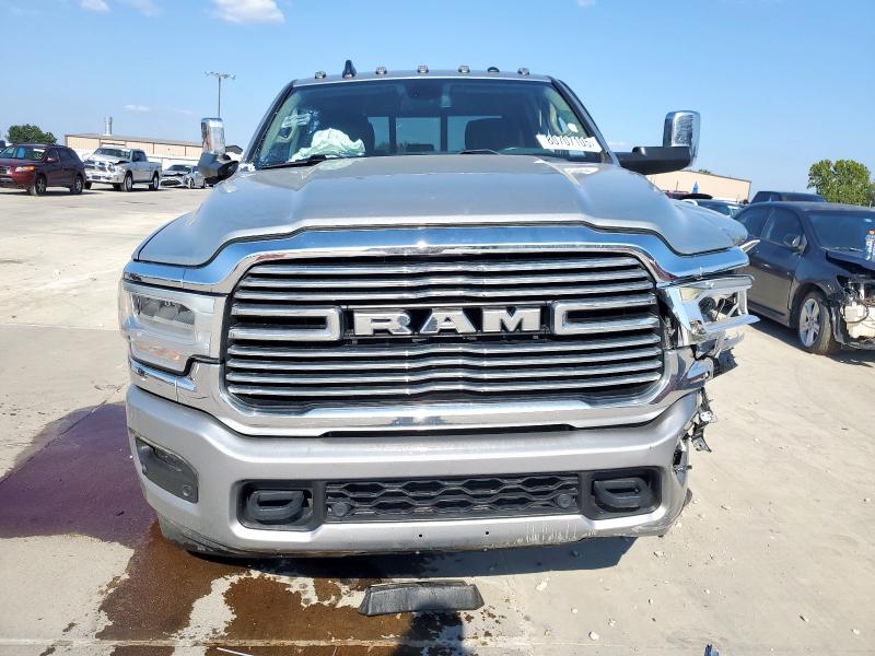 3C6UR5FL9NG229874 - 2022 RAM 2500 LARAMIE Plata foto 5