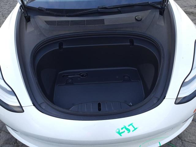 5YJ3E1EB5LF664976 - 2020 TESLA MODEL 3 白色 照片 11