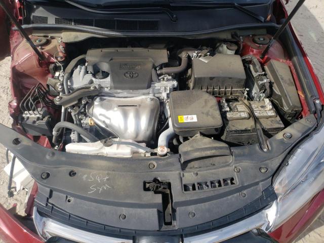 4T1BF1FK9HU713551 - 2017 TOYOTA CAMRY LE RED photo 11