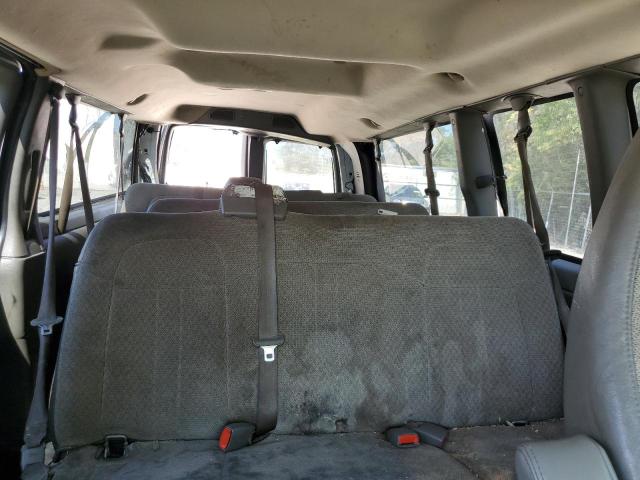 1GA2G1DGXA1120734 - 2010 CHEVROLET EXPRESS G3 LT WHITE photo 10