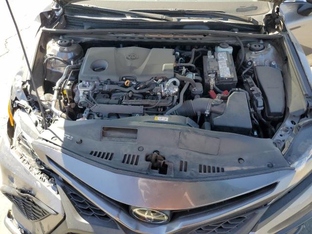 4T1G11AK7NU040069 - 2022 TOYOTA CAMRY SE GRAY photo 11