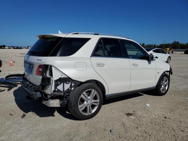 4JGDA5HB3CA016625 - 2012 MERCEDES-BENZ ML 350 4MATIC WHITE photo 3