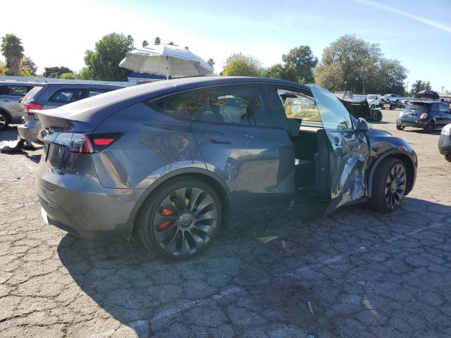 7SAYGDEF0NF523985 - 2022 TESLA MODEL Y GRAY photo 3